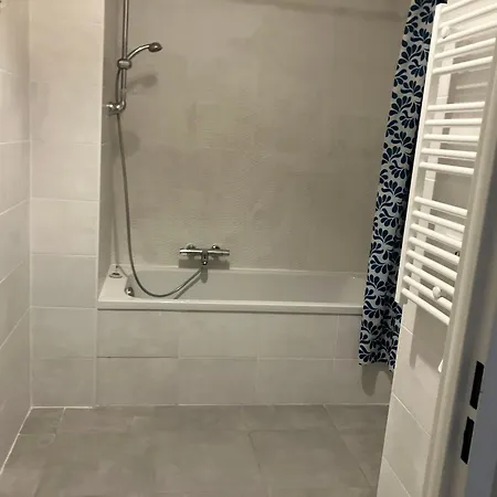 3 Pax Terace Vue Chateau Wifi